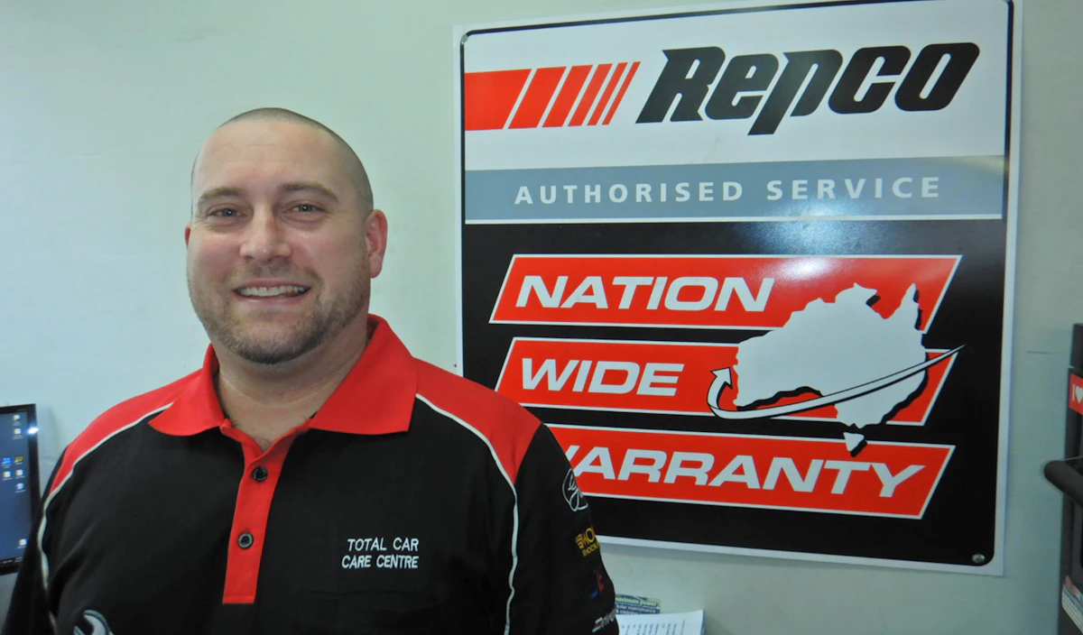 Glen Waverly Car Service Team Damien